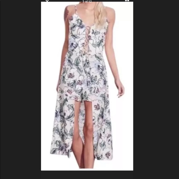 Ali & Jay Floral Lace Up Romper NWT Medium - Picture 4 of 9